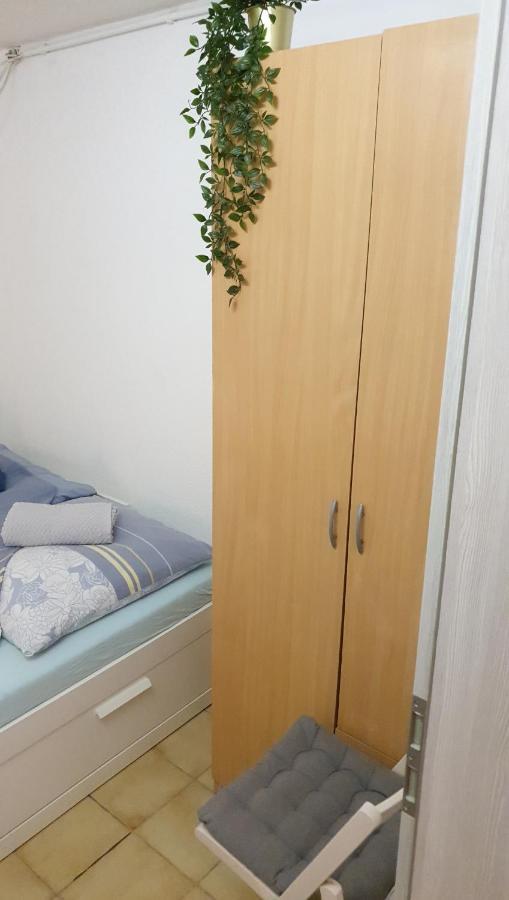 Moderne Einliegerwohnung Amara - Friedrichshafen Am Bodensee المظهر الخارجي الصورة
